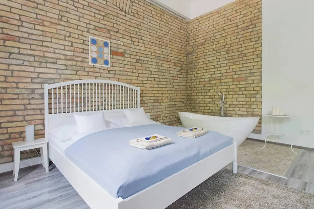 Elizabeth Boulevard Apartment Будапешт 0*,